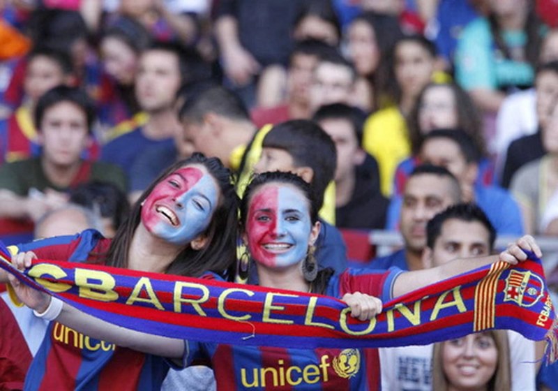 Cules là biệt danh của những fan đội tuyển bóng đá Barcelona