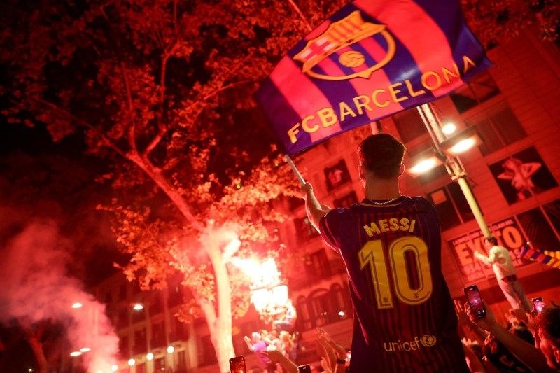 Fan Barcelona luôn rõ hơn ai hết Forca Barca là gì?