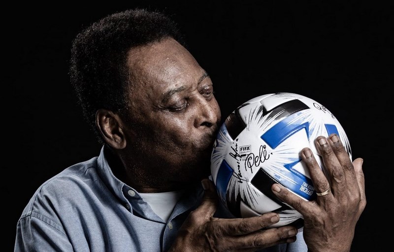 Pele có xuất thân từ gia đình có truyền thống bóng đá chuyên nghiệp